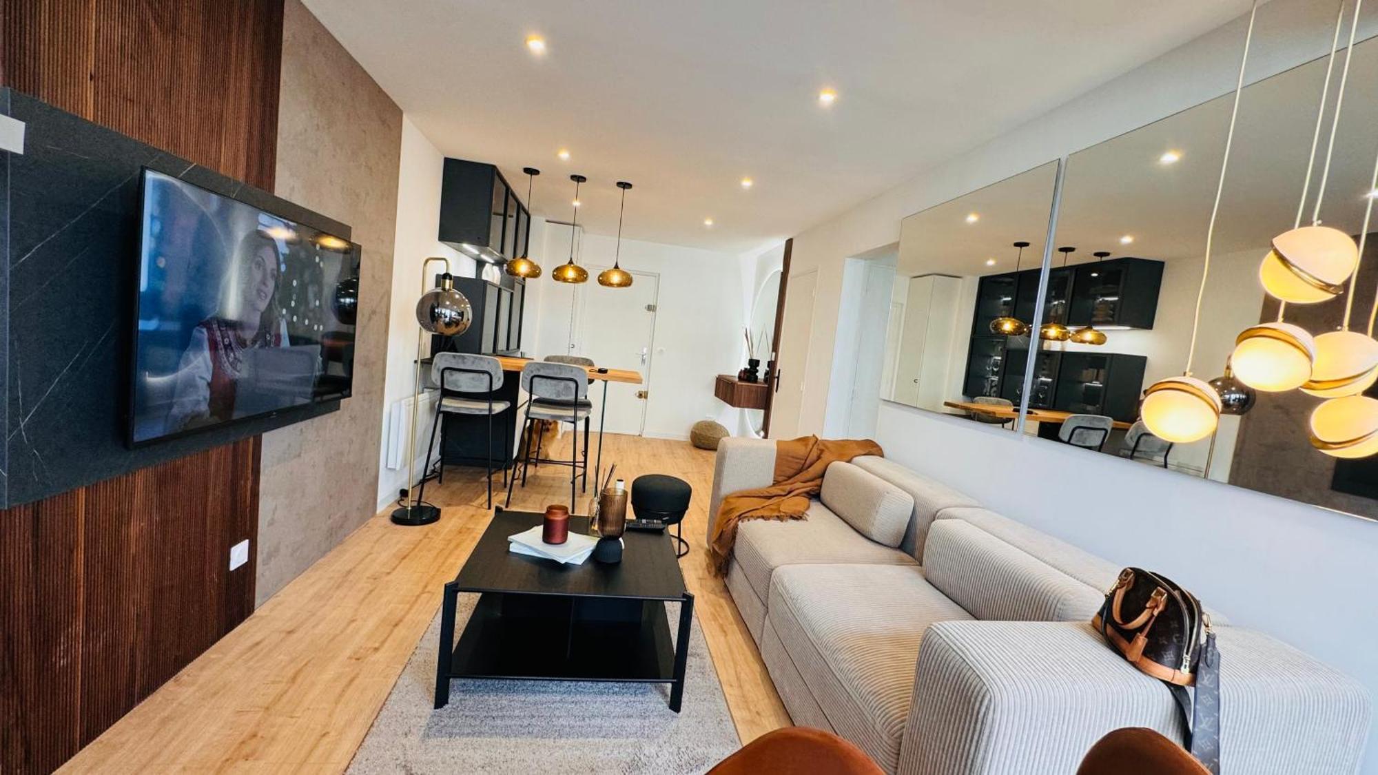 Appartement 50M De La Plage Et Toutes Commodites, Plein Centre Ville Et Silencieux Ла-Гранд-Мот Экстерьер фото